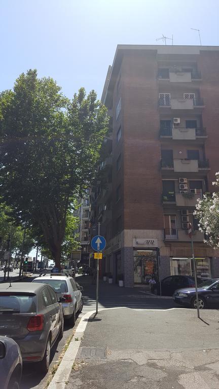 Luxury Nomentano Hotel Róma Kültér fotó